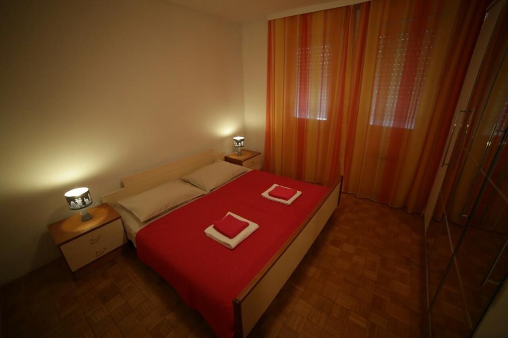 Apartment Kate Split Bilik gambar