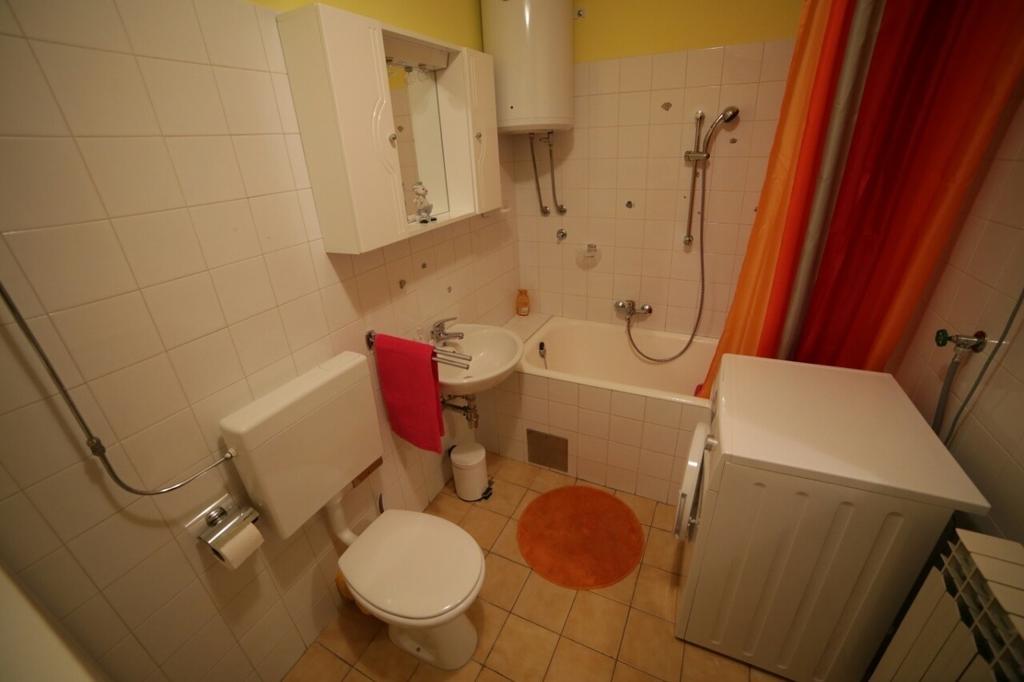 Apartment Kate Split Bilik gambar